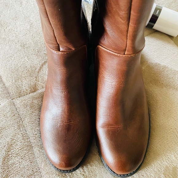 Chocolate brown knee high boots zipper - Picture 3 of 5